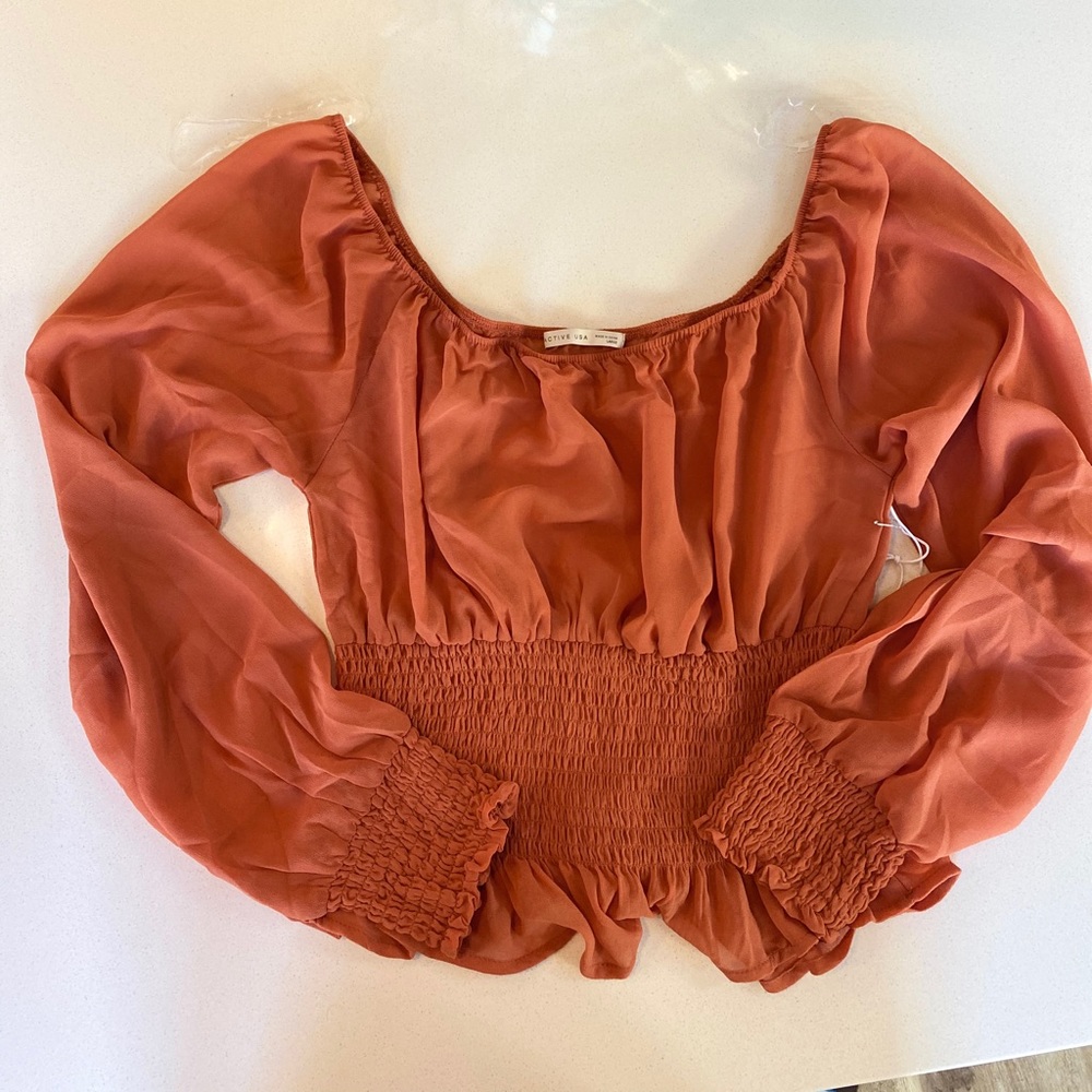 Scrunch Mesh Top - Picture 8 of 8